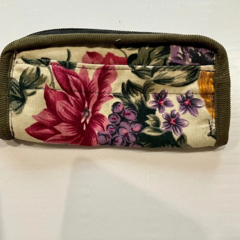 Gypsy Rose Boho Handmade Guatemala Floral Corduroy Guitar Wristlet Wallet Hippie